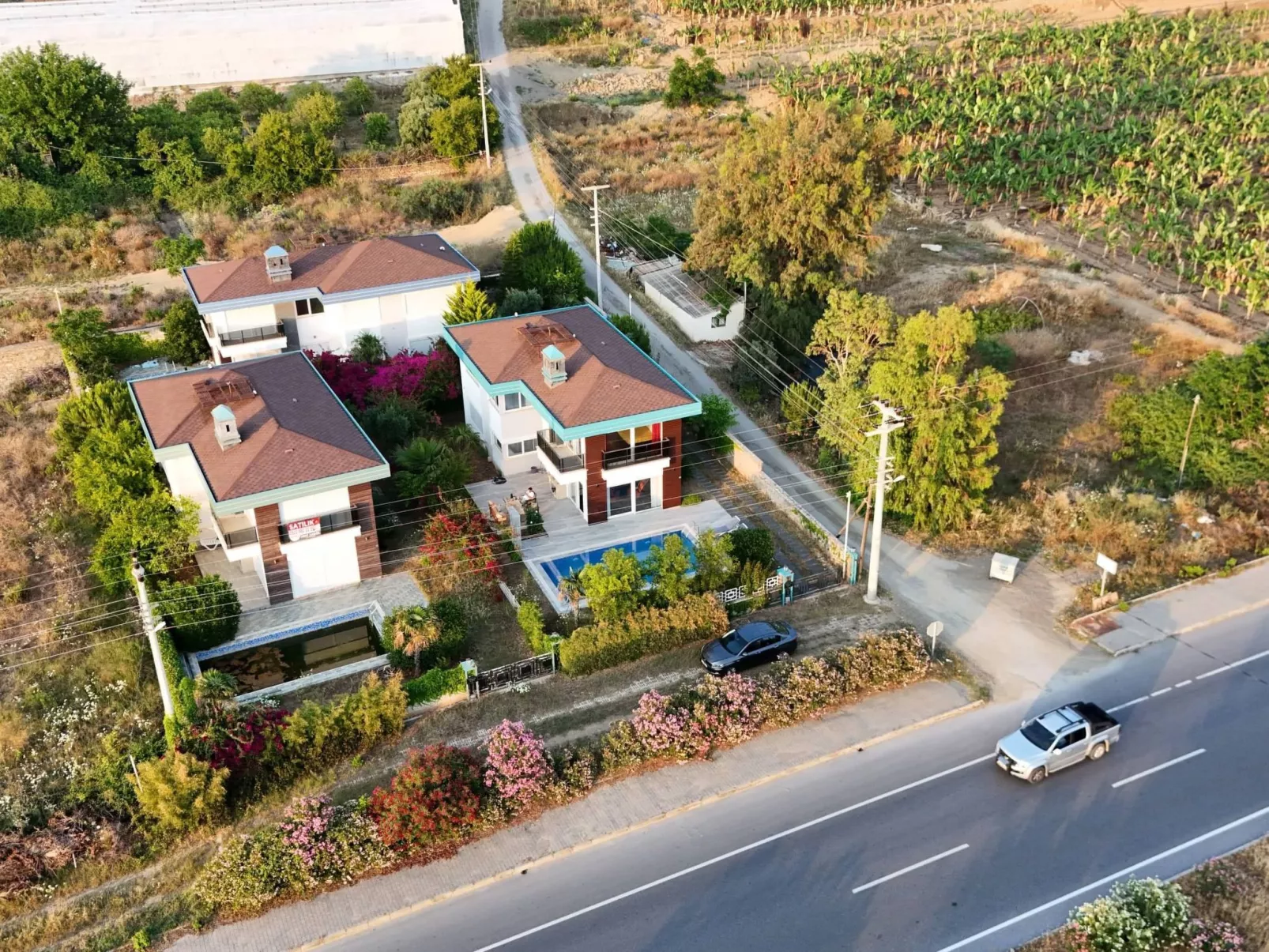 Genießen Sie Ihre sonnige Reise mit "NarVilla"-Buiten