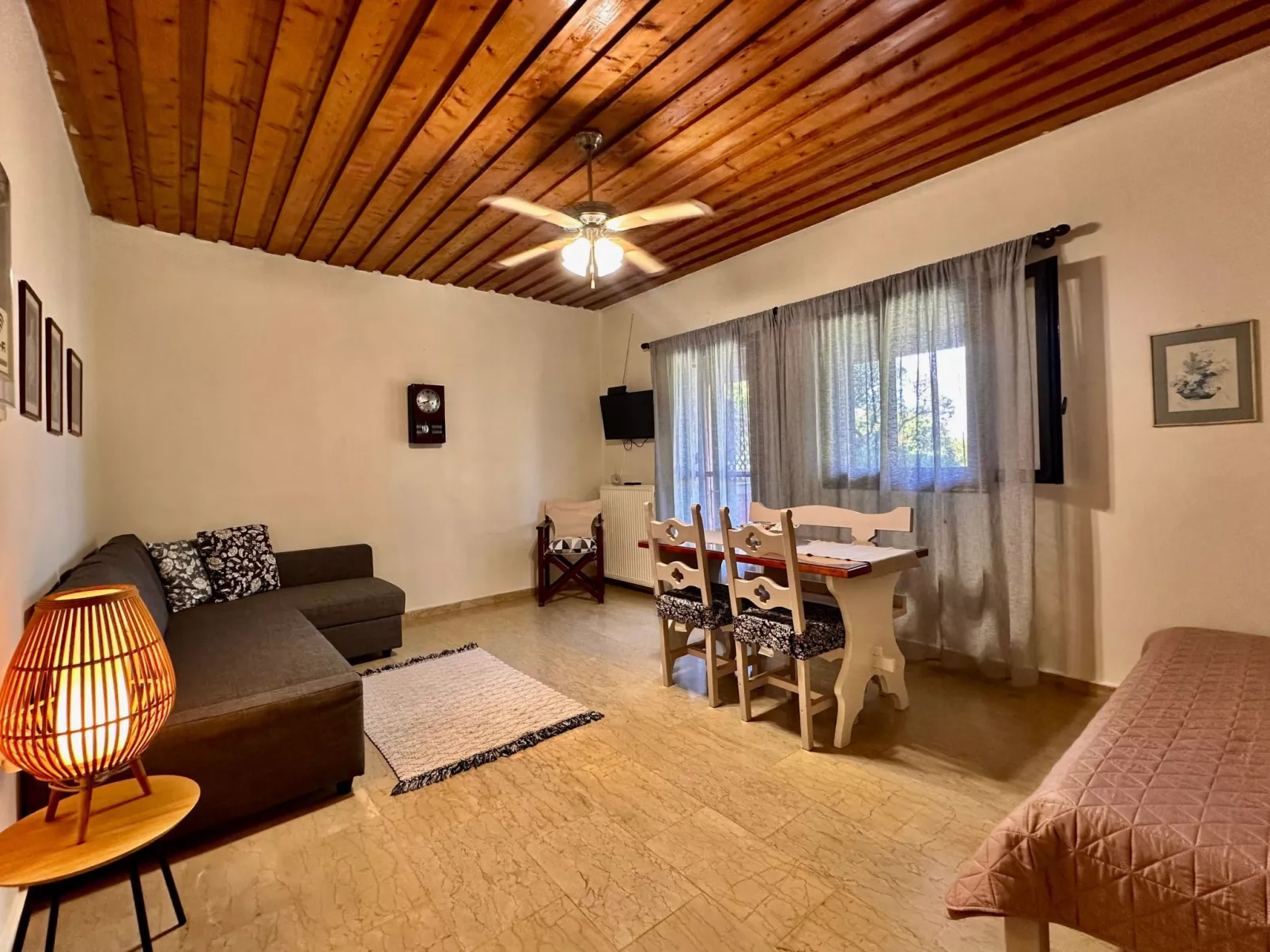 Apartment mit Meer- und Gartenblick - Genari Beach-Image-tags.info