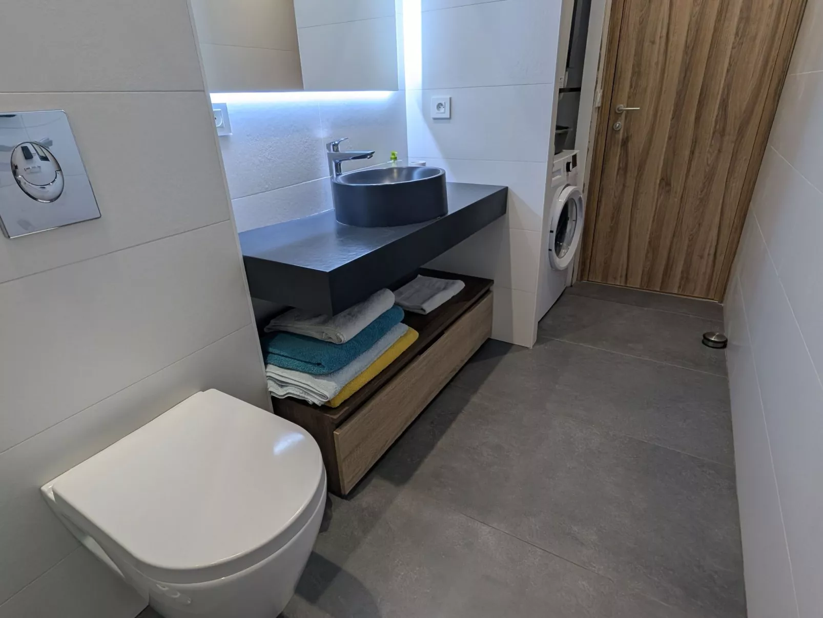 Studiowohnung mit Wallbox-Binnen