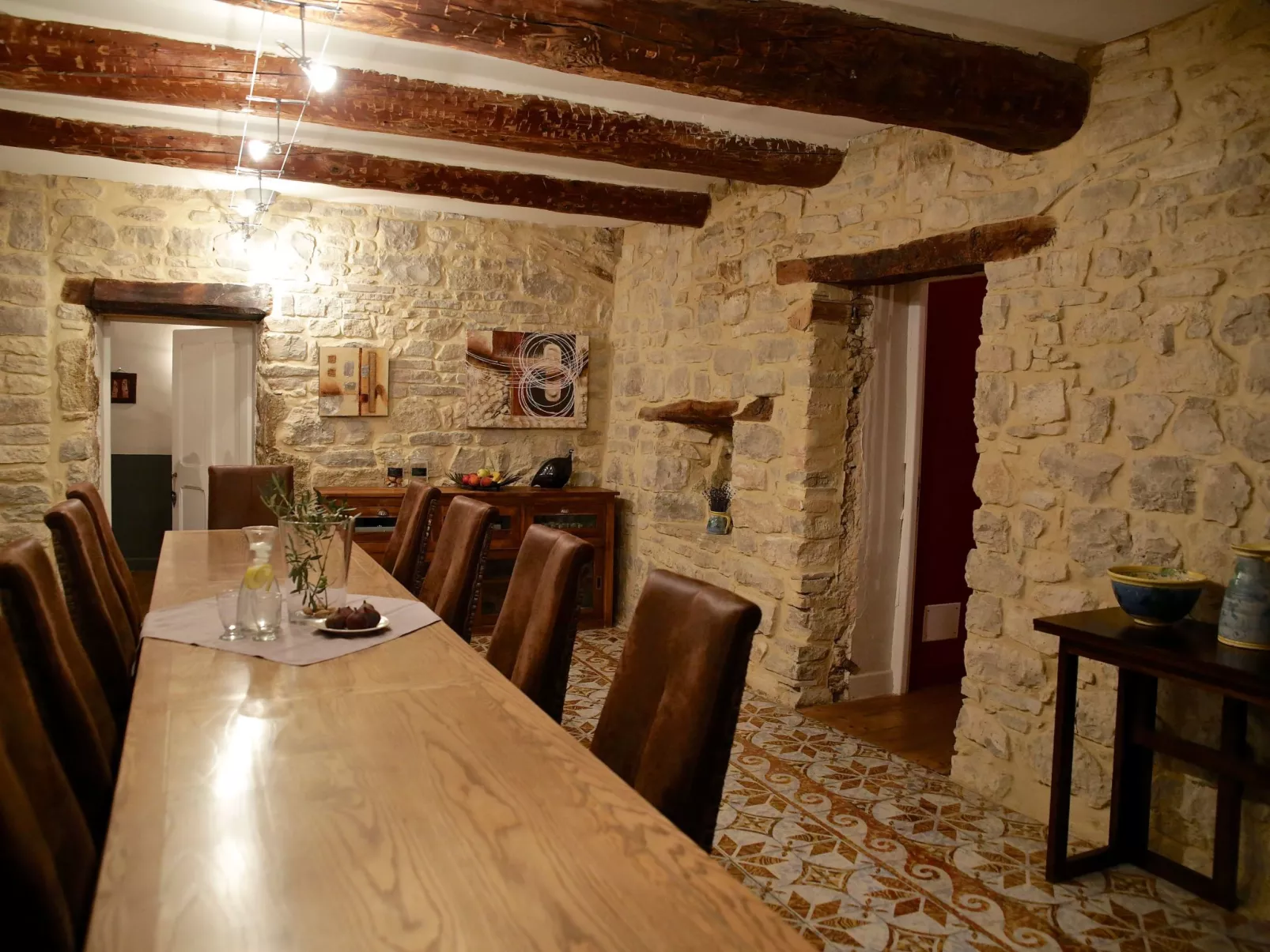 Haus mit Charakter in der Nähe von Uzès und den Cevennen-Binnen