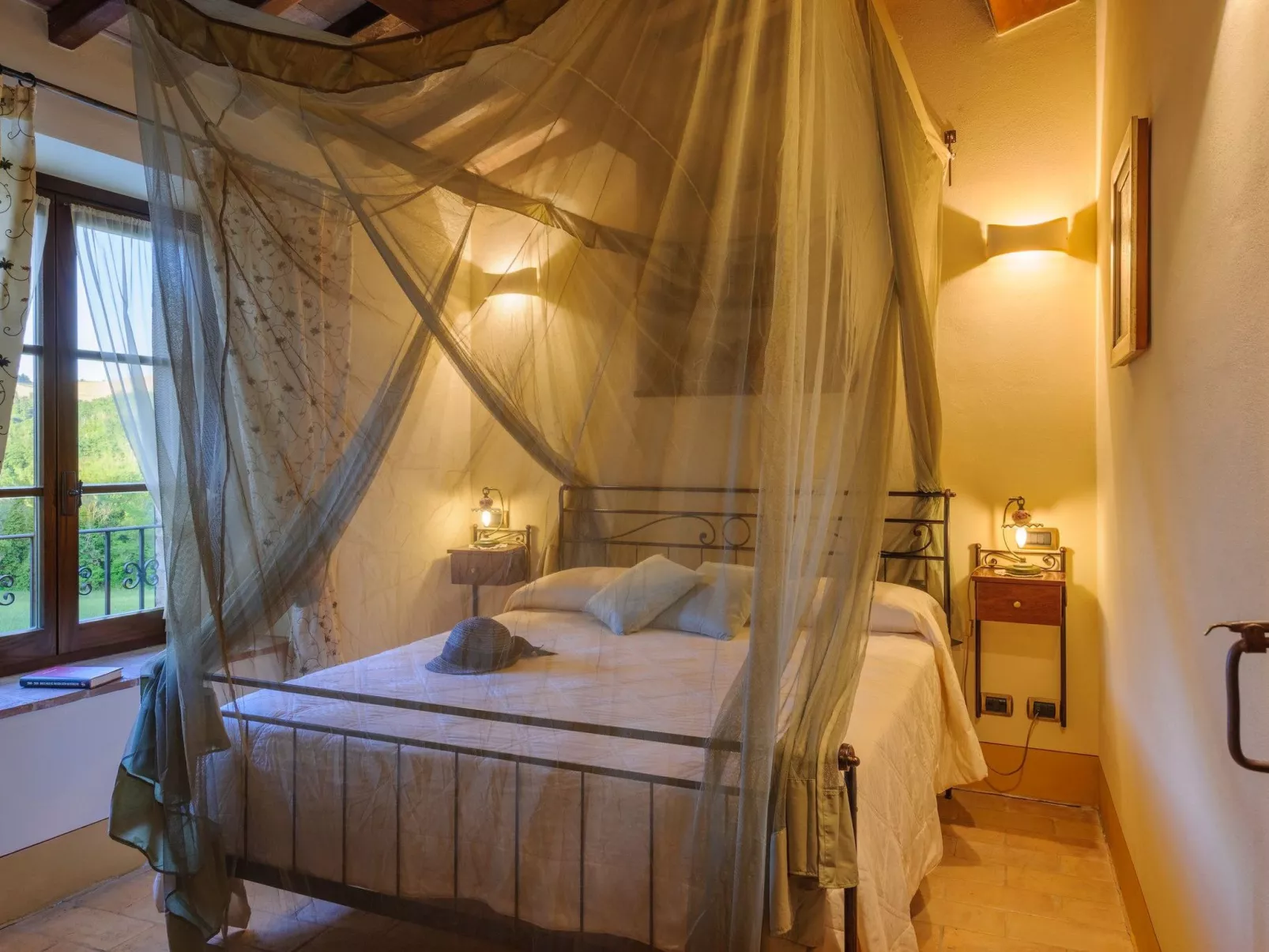 Ca Seppe Marche Ferienvillen, privater Pool-Binnen