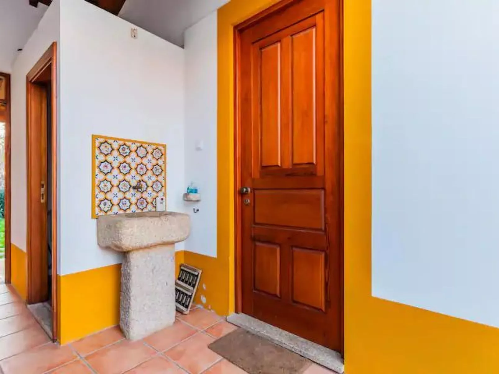 Mit Garten, Grill und Terrasse-Binnen