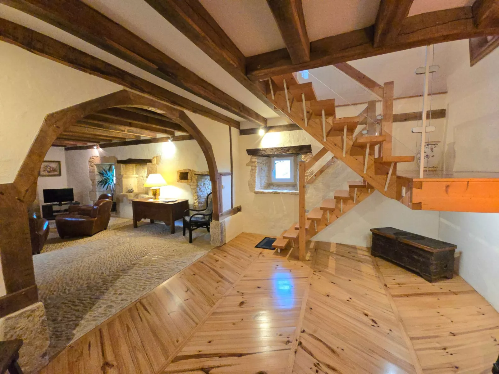 Geräumiges Ferienhaus mit Charme in der Dordogne-Binnen