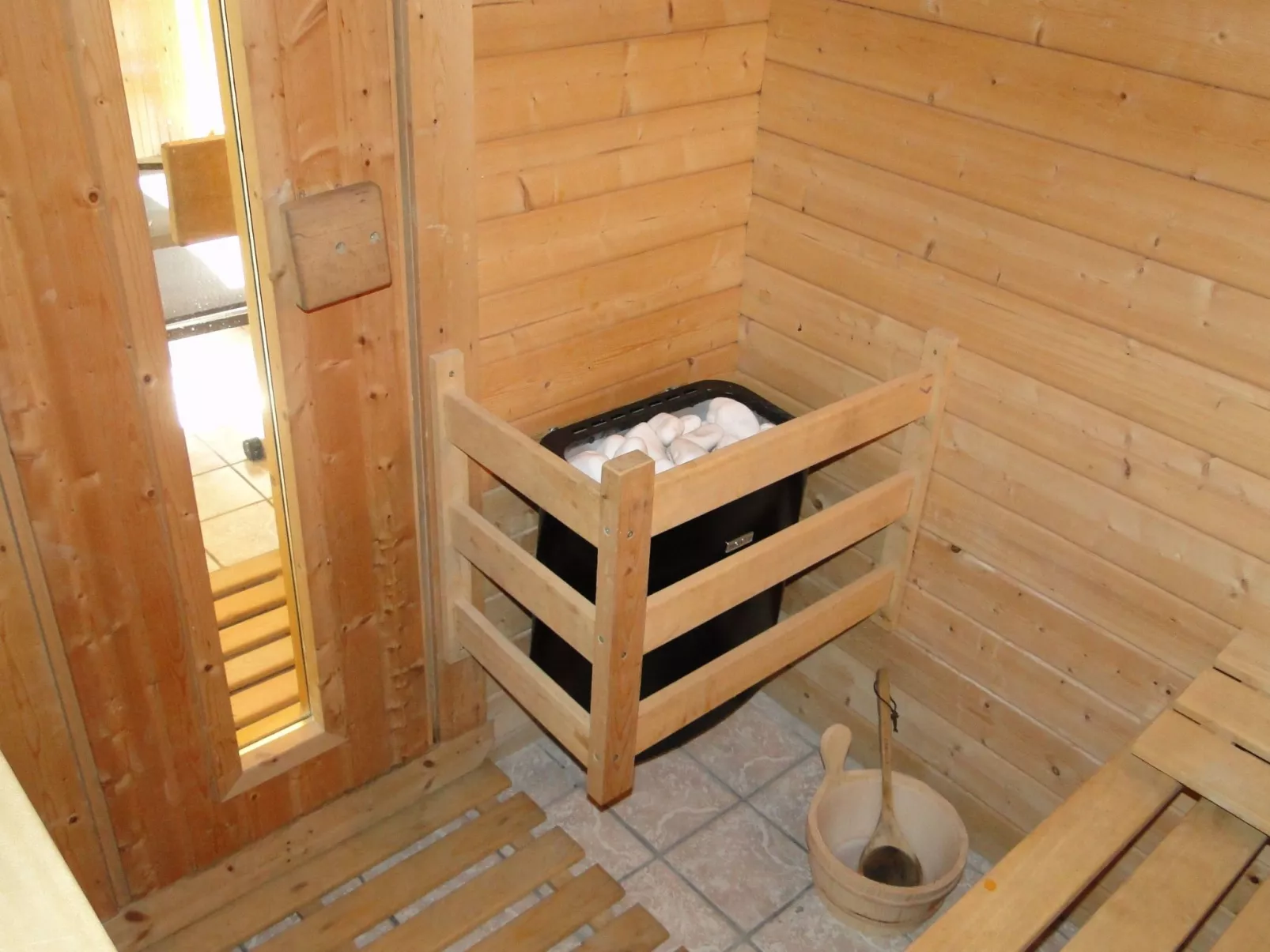 1805 Bis mit Spa und Sauna-Image-tags.info