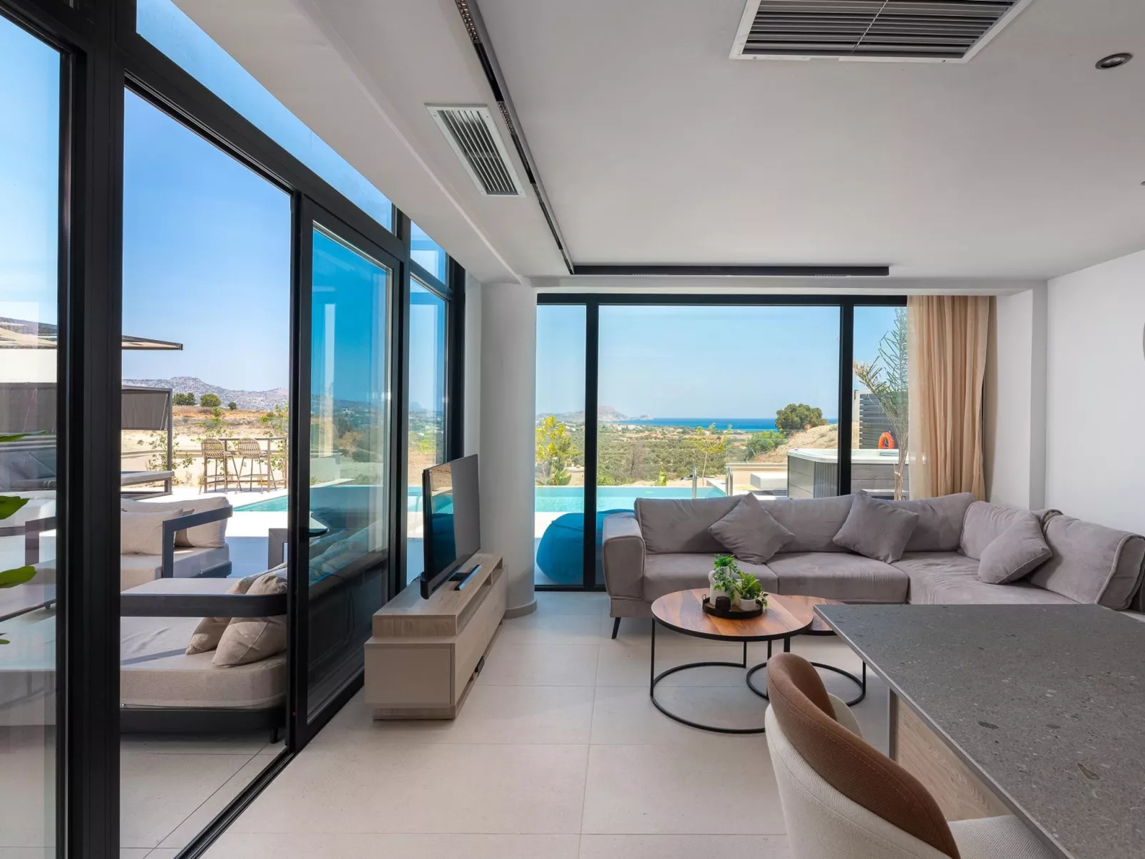 Trapezia Luxury Living - Diamond-Image-tags.info