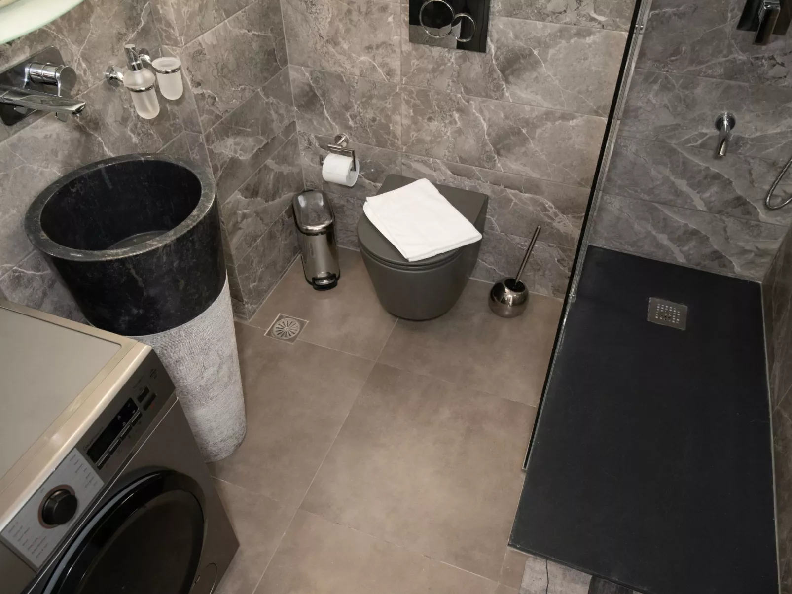 Athen von unserem Haus aus, wenige Schritte von der Akropolis entfernt-Binnen