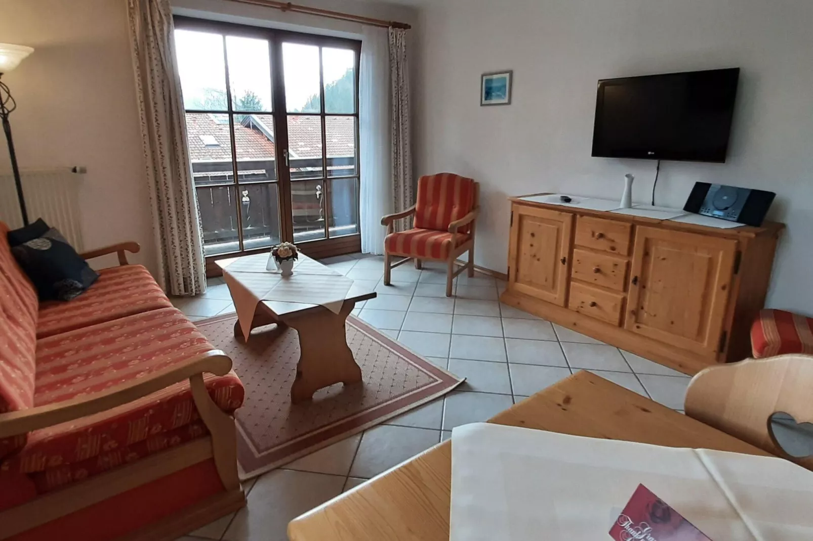 Ferienwohnung im Haus Schönbrunn-Woonkamer