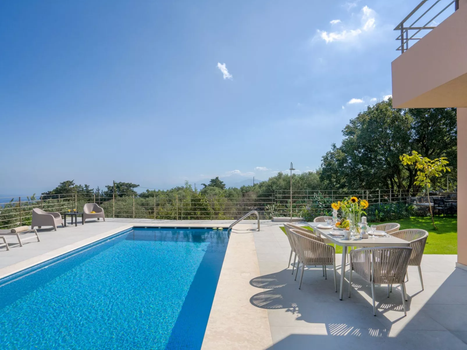 Villa Alya I "Beheizter" Pool, Luxus und Meerblick-Image-tags.info