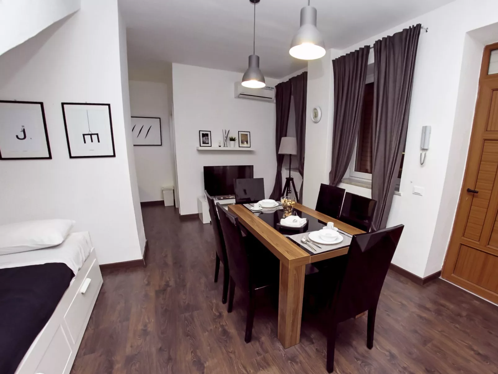 Wohnung 'Maestri' mit privatem Garten-Binnen