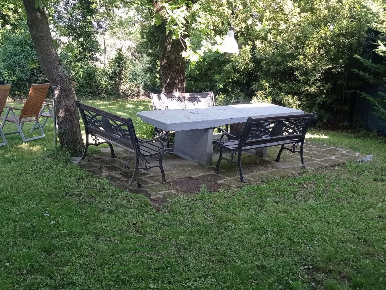 Villa auf dem Seehügel-Buiten