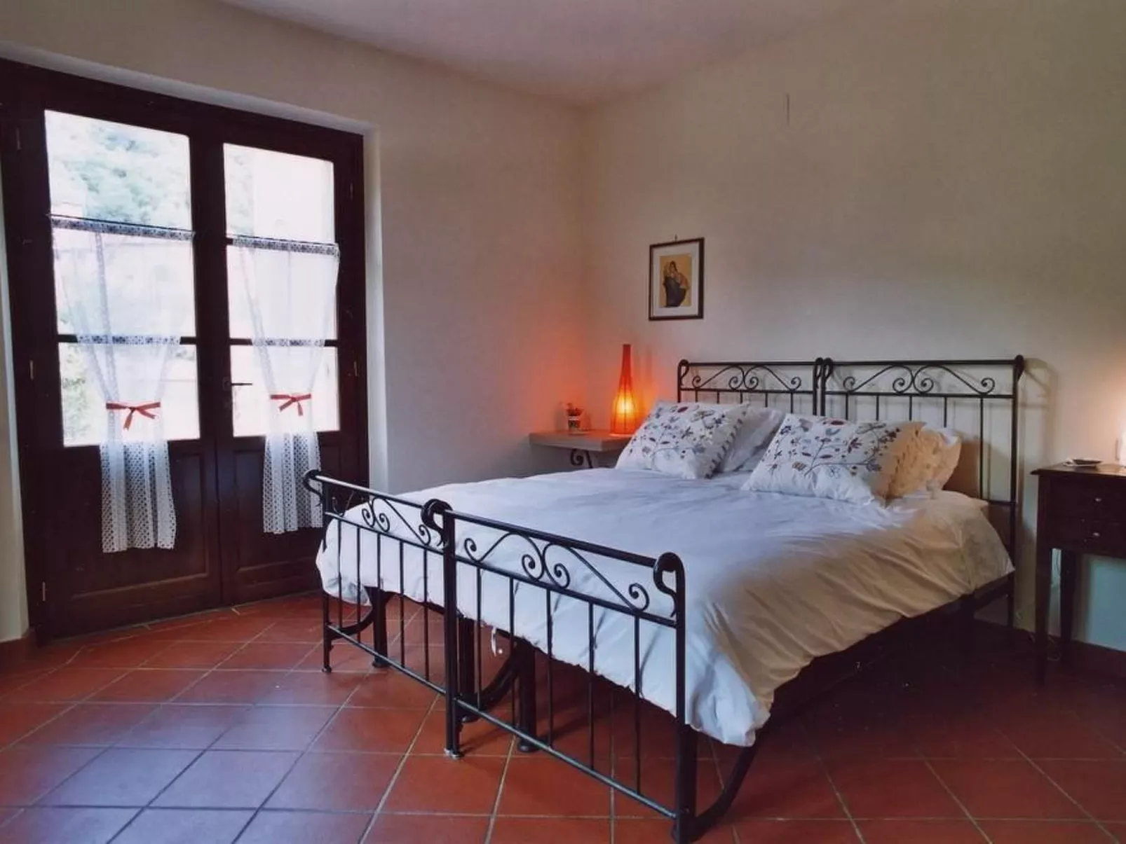 Flach "Madonnino corbezzolo T6-Binnen