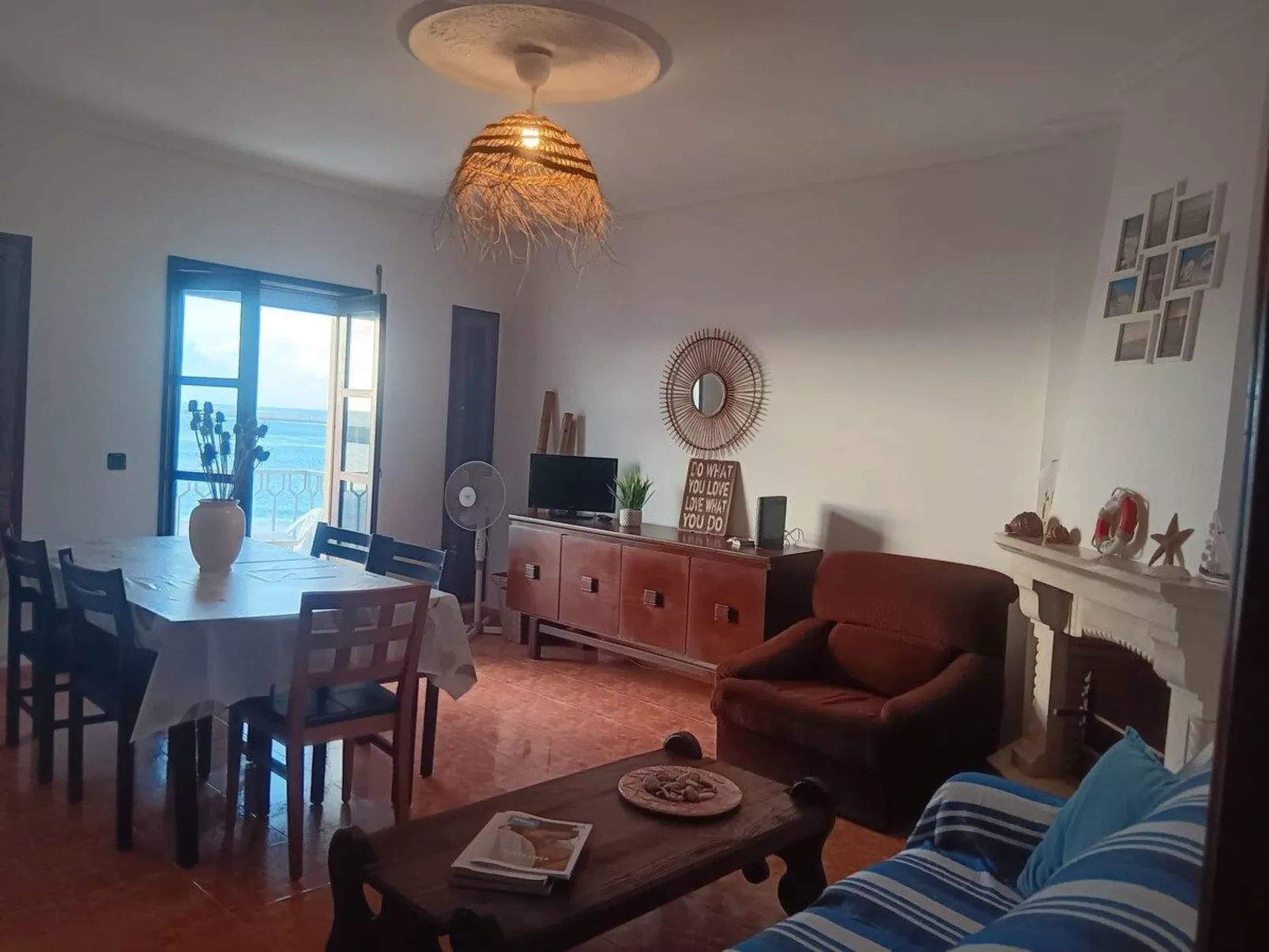 Mit den Füßen im Sand-Binnen