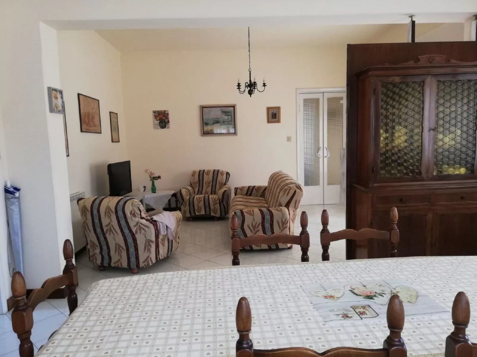 Ferienvilla mit Garten, Grill und Terrasse-Image-tags.info