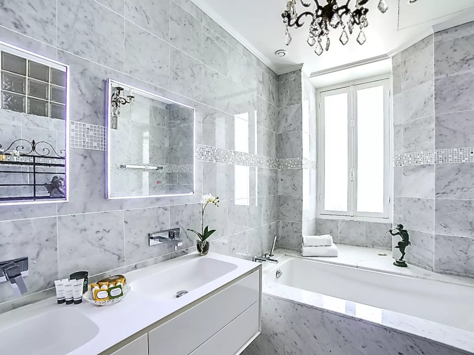 Ferienvilla "Villa Dracoena".-Binnen