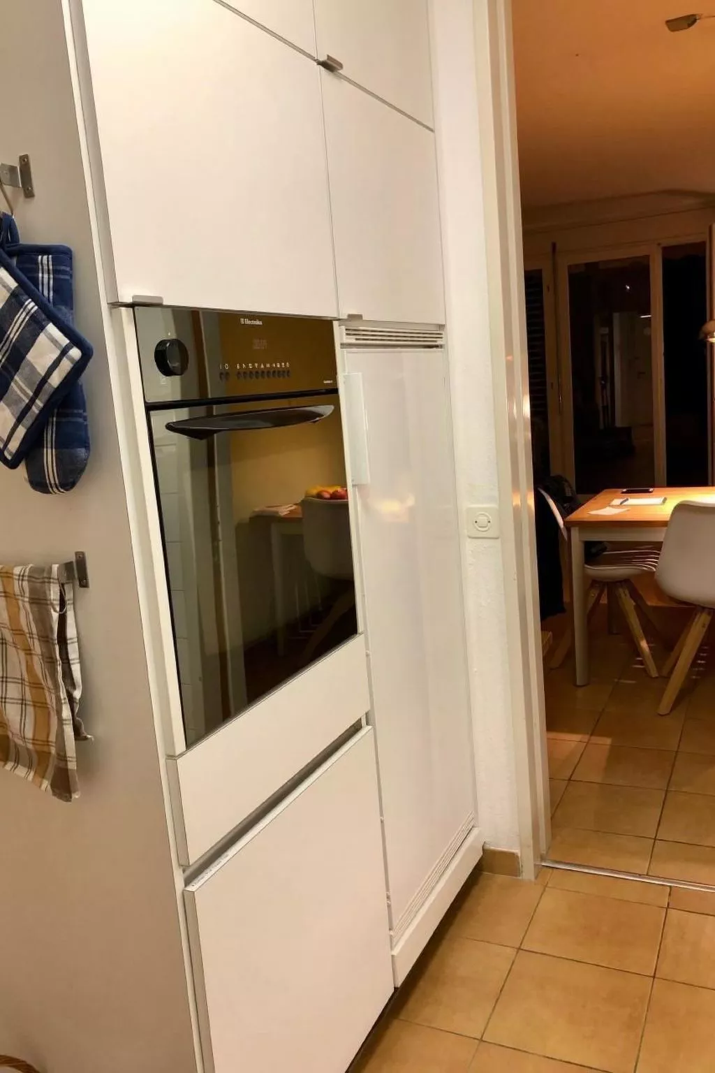 Navengana 4 mit Pool-Binnen