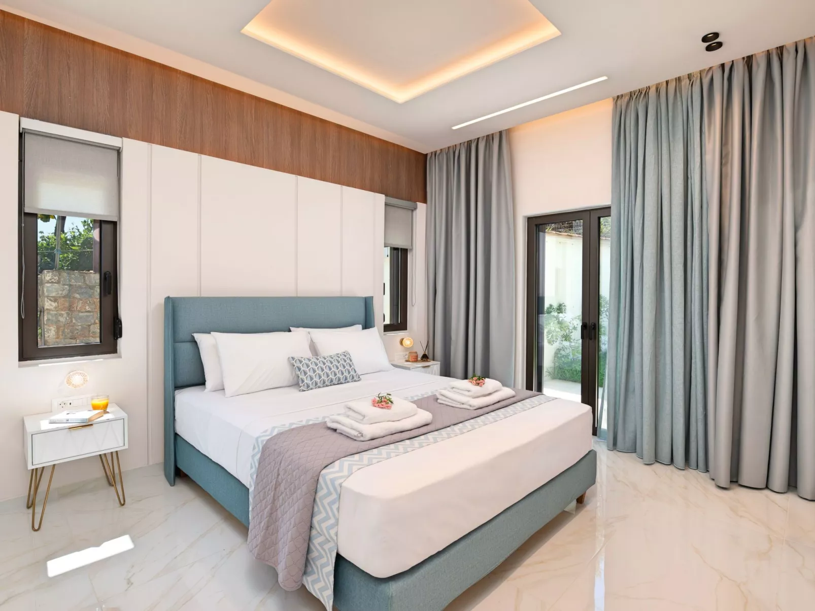 Celestial Luxury Villa Privater Pool Jaccuzi-Image-tags.info