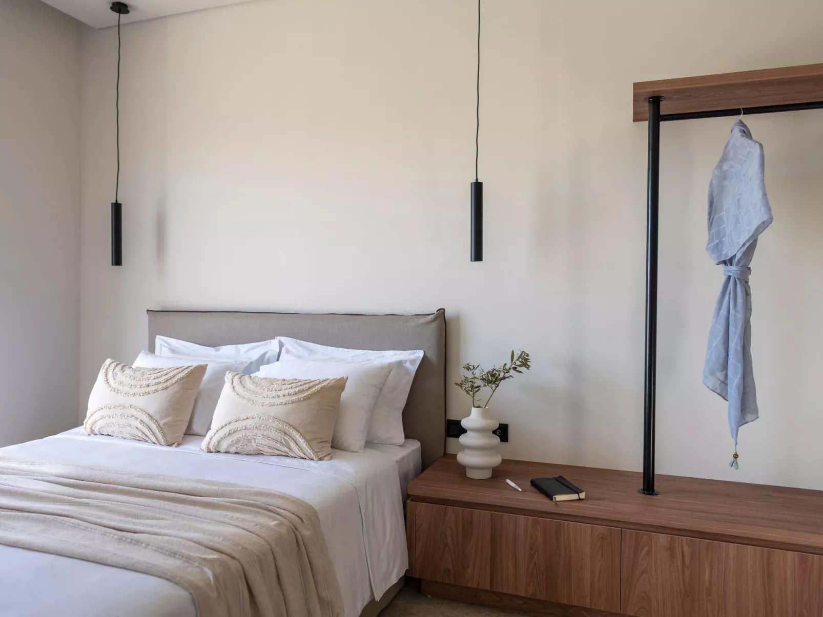 Massari-Hügel - Violetta-Binnen