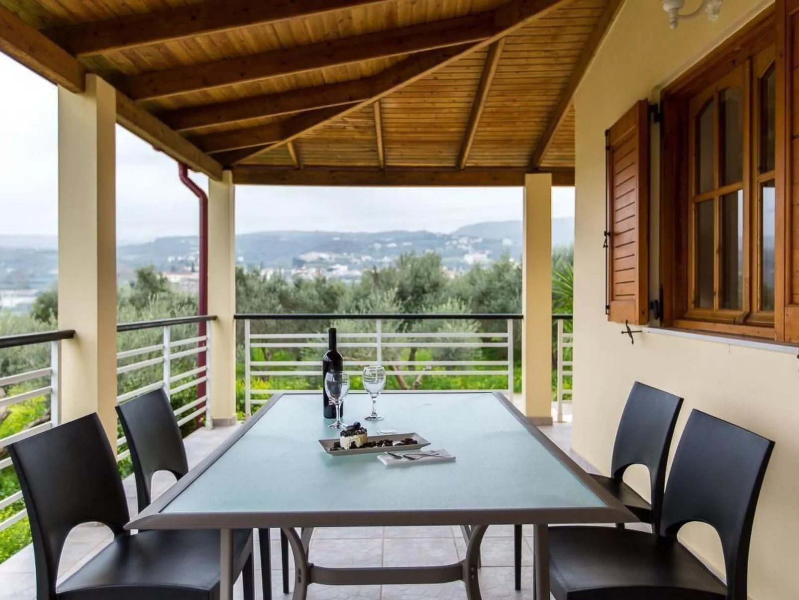 Großes Ferienhaus in Arkadi mit Großer Terrasse-Image-tags.info