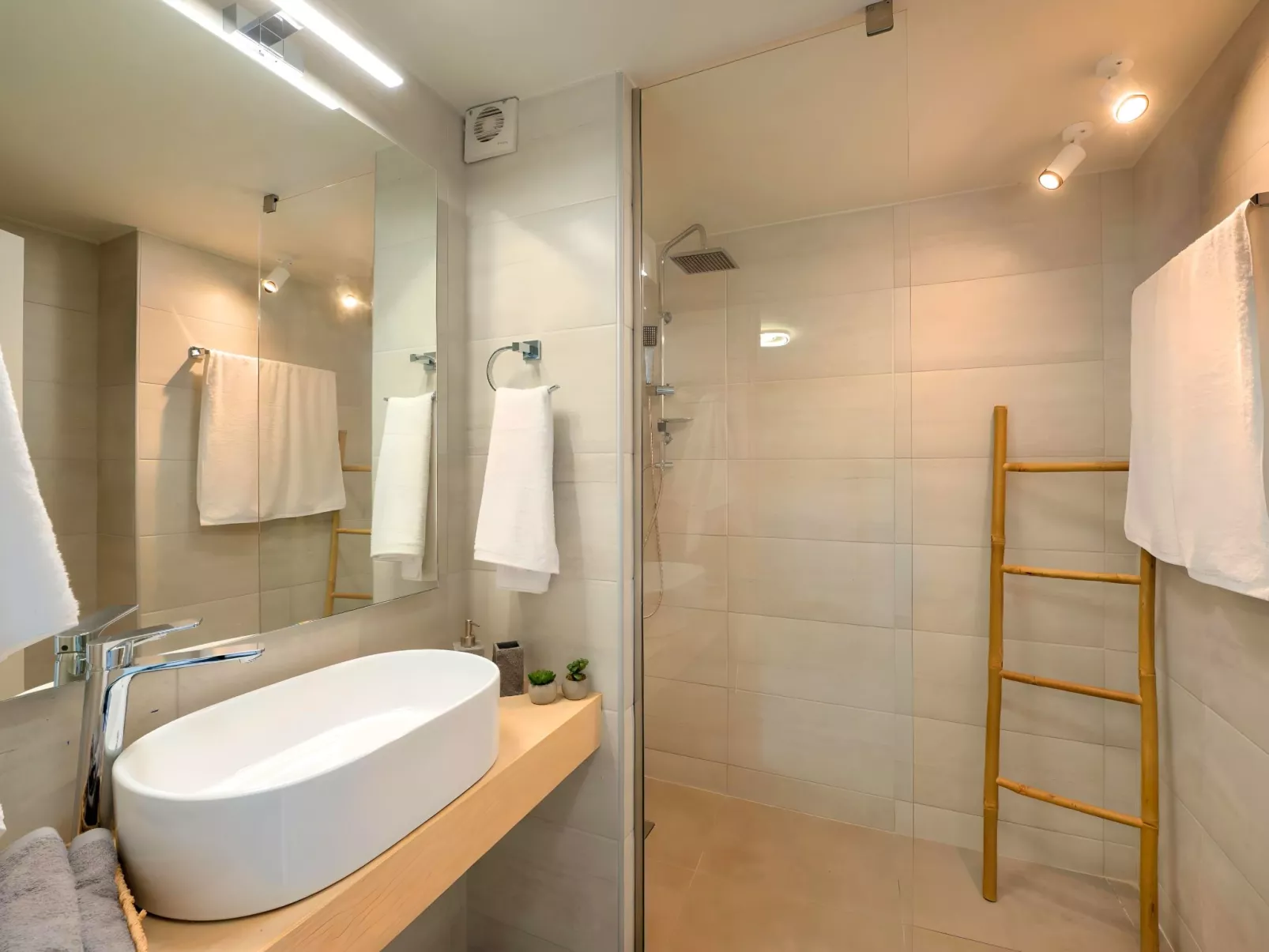 Soluna Villa Privater Pool-Image-tags.info