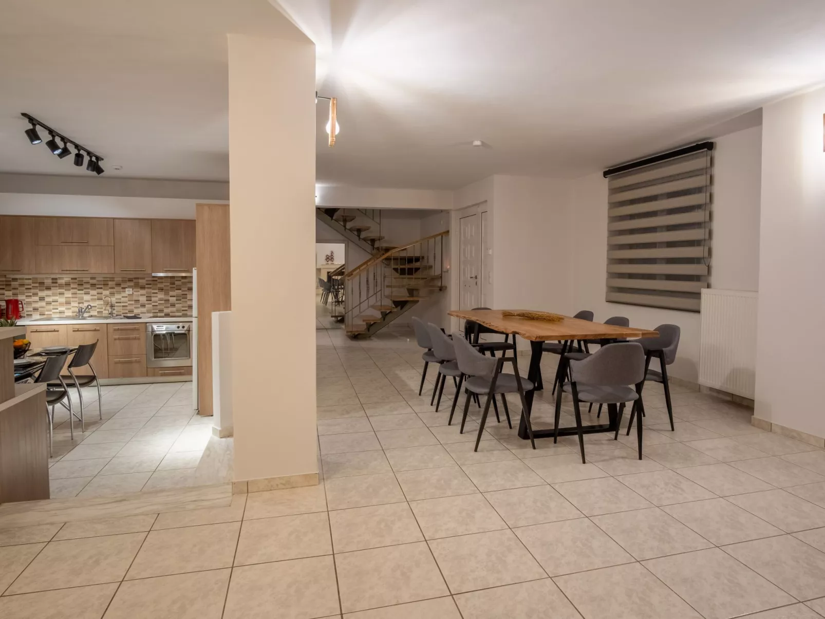 Haus in Agii Theodori mit privatem Pool und Panoramablick-Binnen