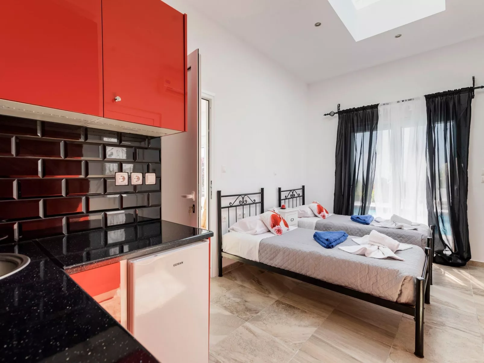 Charmante Diamond Villa in der Nähe von Gennadi Strand-Binnen