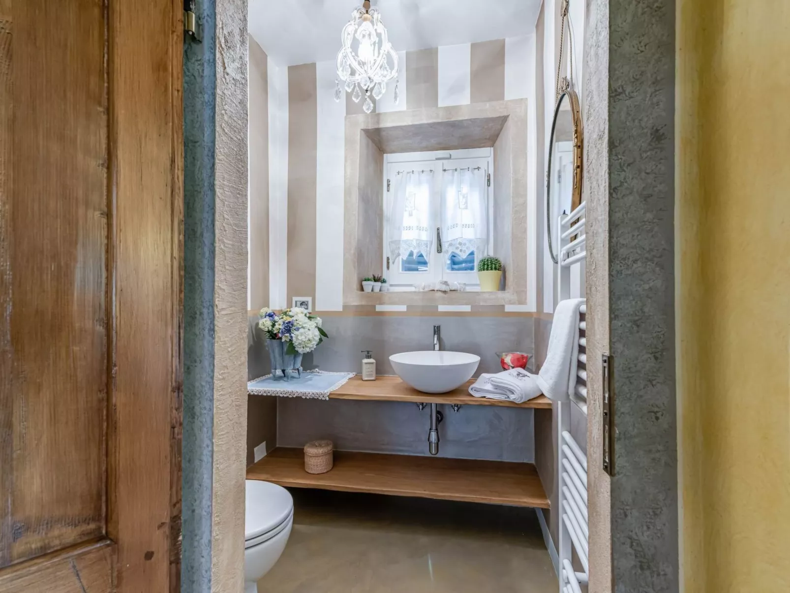 Ferienvilla 'Fattoria' mit eigenem Pool-Binnen