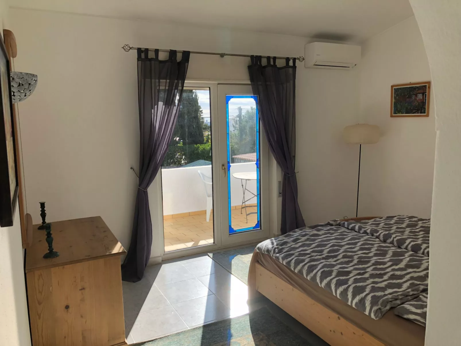 CASA MERLIN-Image-tags.info