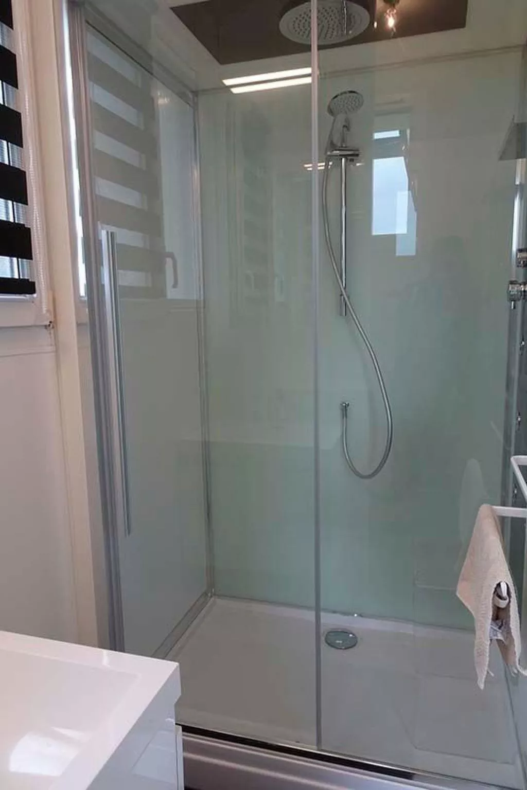 Charmantes Haus mit privatem Jacuzzi in der Bretagne-Image-tags.info