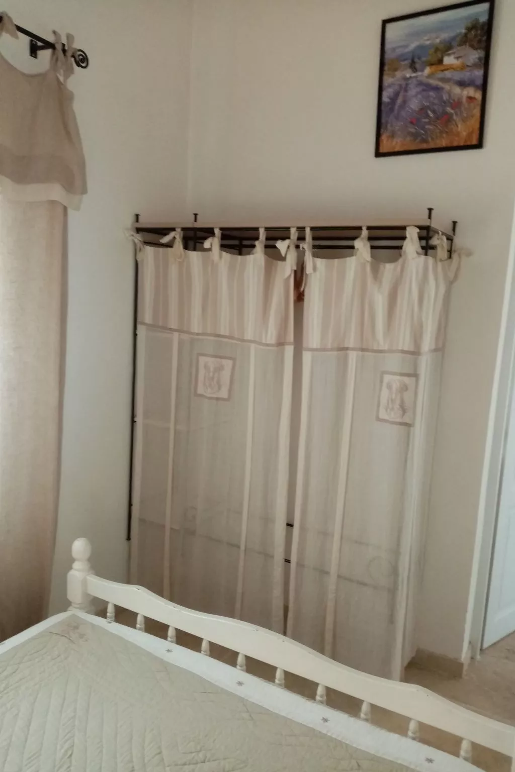 Provenzalisches Ferienhaus mit Charme auf dem Land mit Pool-Binnen