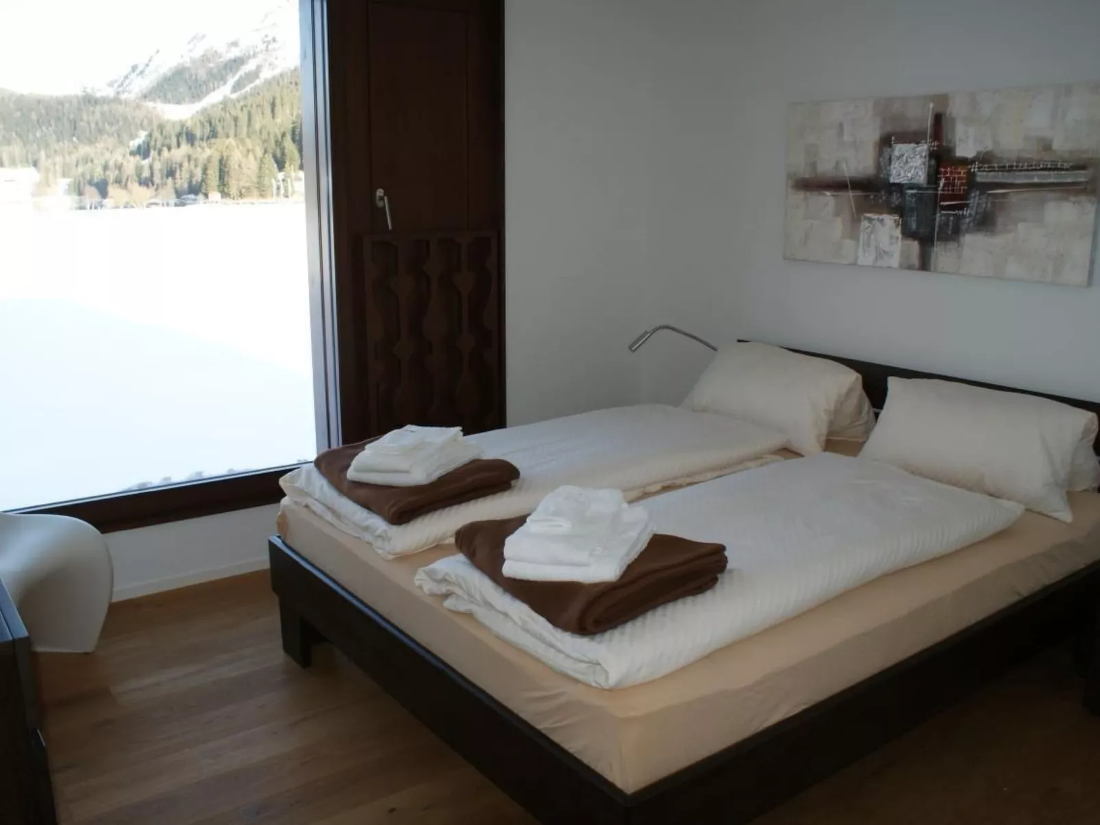 Seepromenade direkt am Davoser See-Binnen