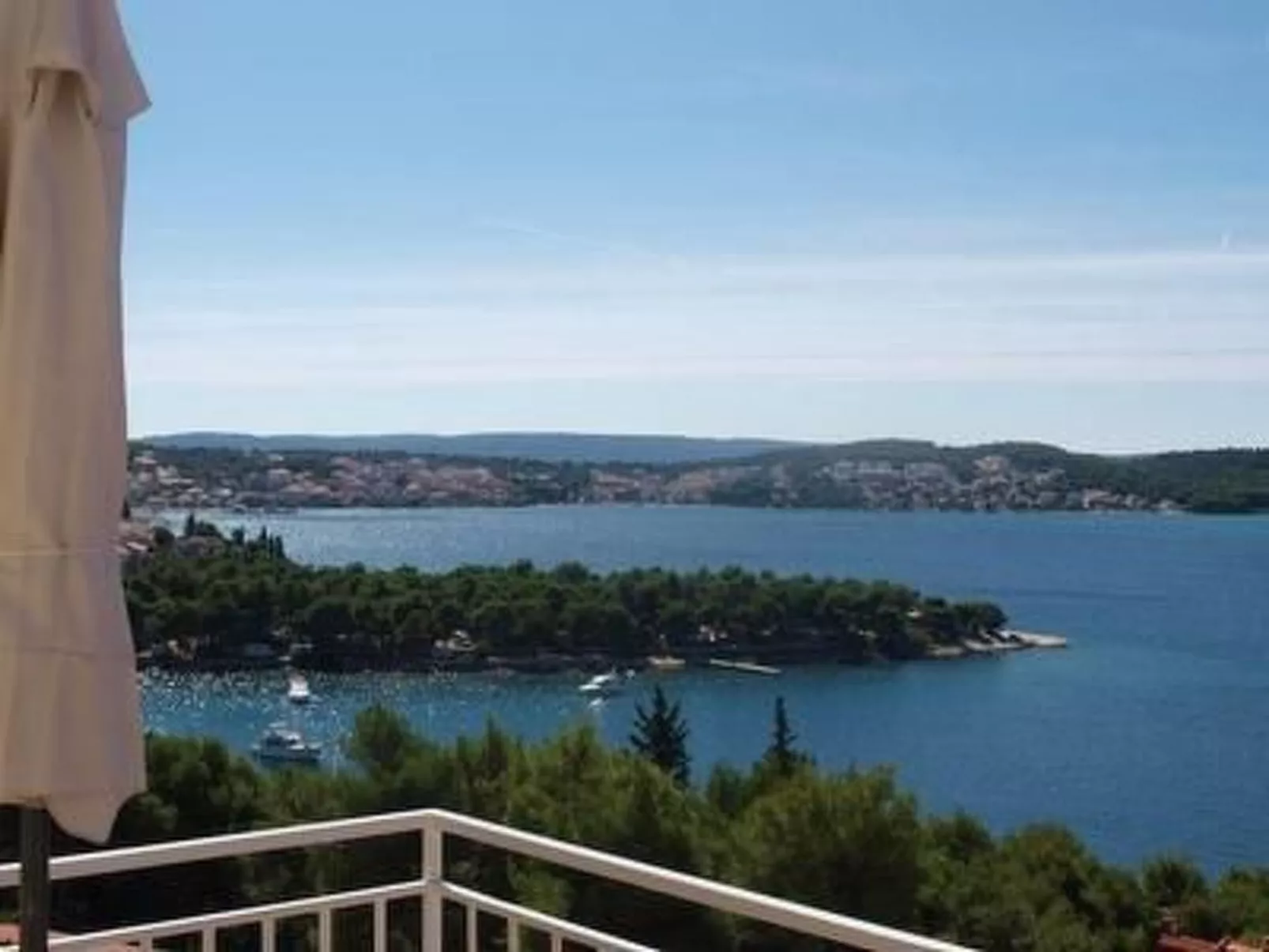 Trogir Yellow House A2-Image-tags.info