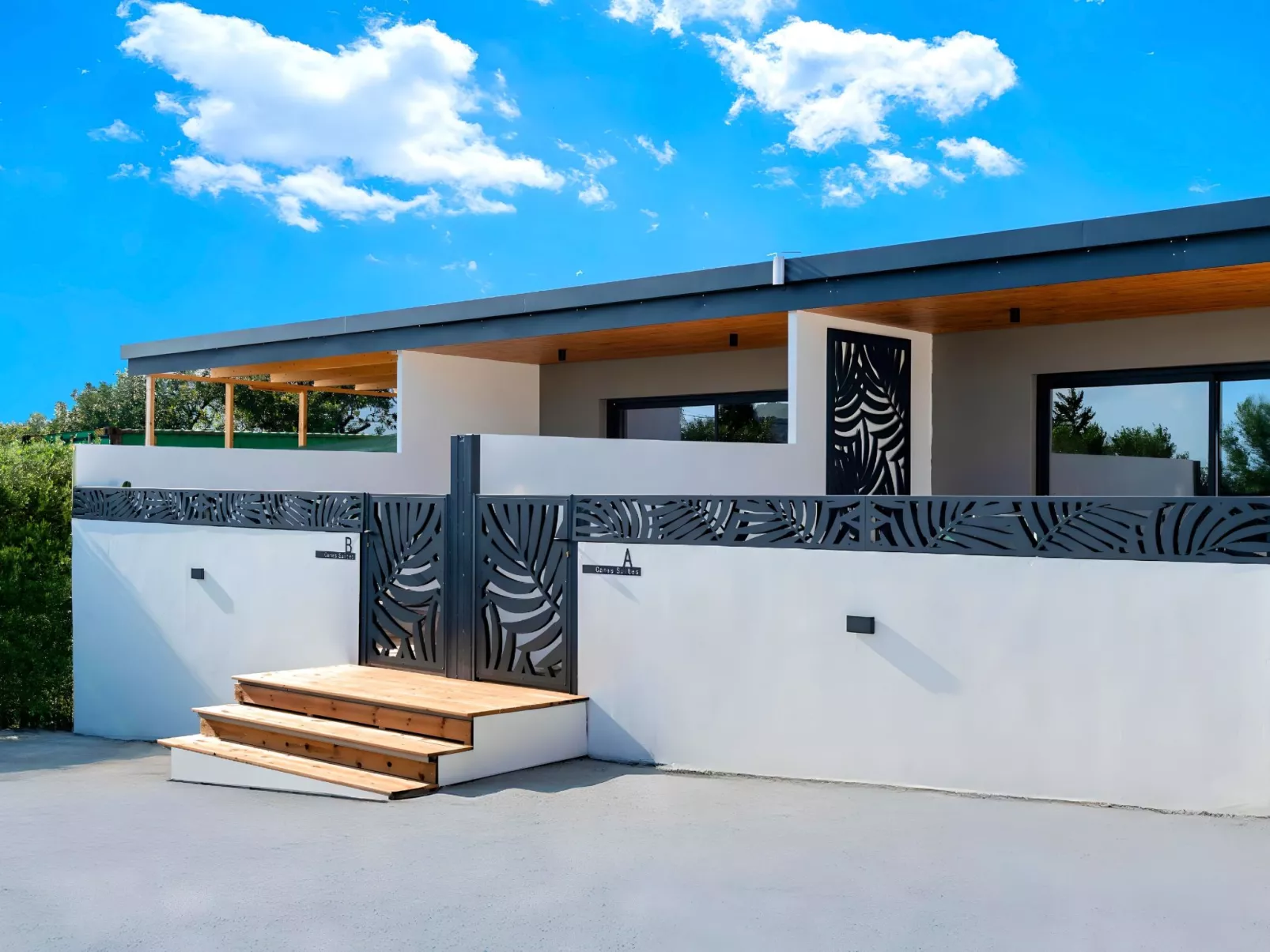 Canes Maxima Suite Privater Pool-Buiten