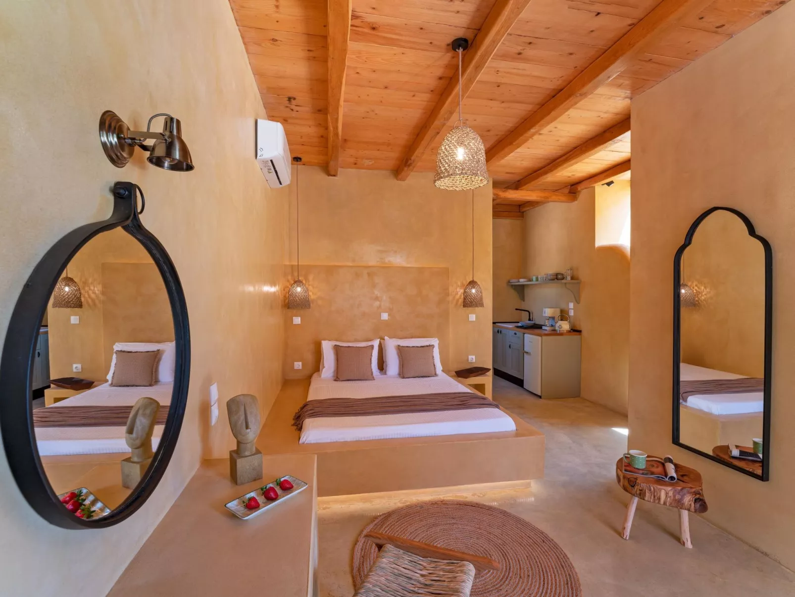 Eptopia Villa-Image-tags.info