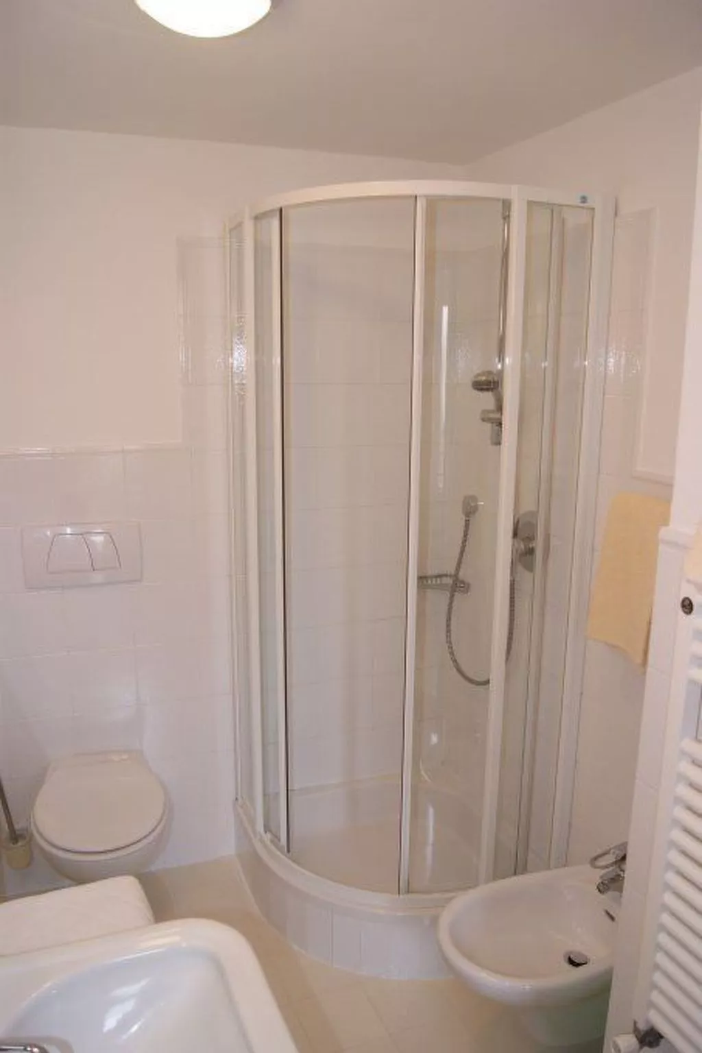 VILLA - LAURIN-Binnen