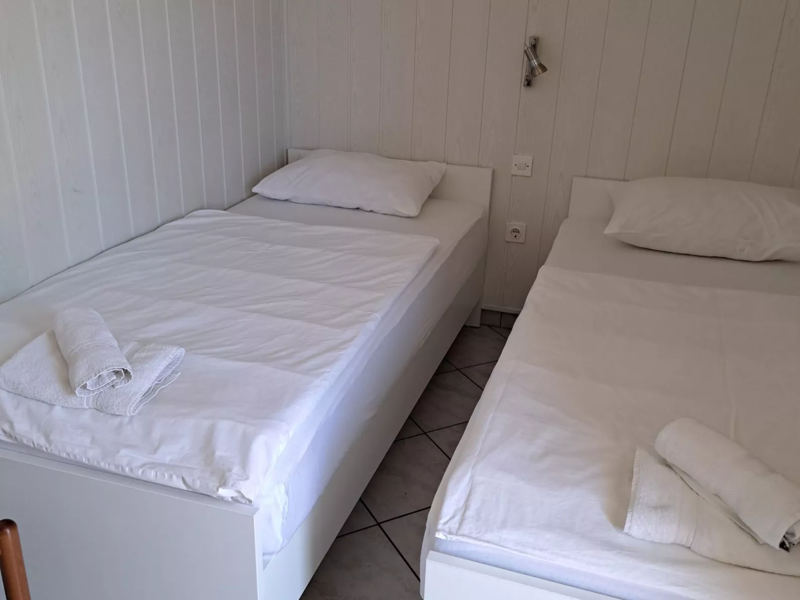 Villa Paolija' Wohnung mit Schwimmbad-Binnen