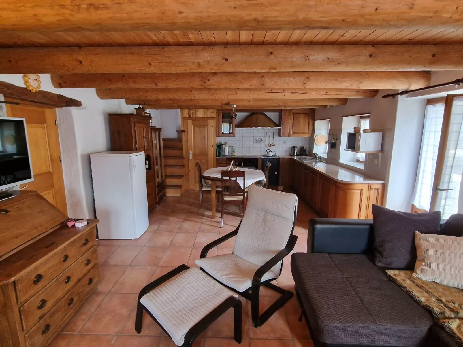 Chalet in den sonnigen Schweizer Südalpen-Image-tags.info