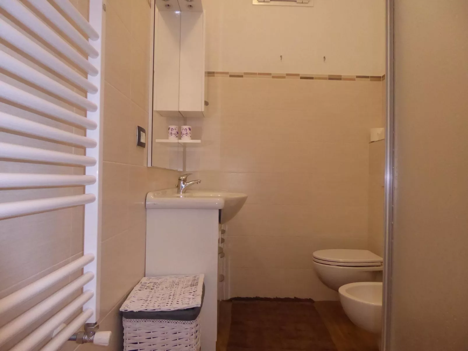 ILA3903 La Casa Del Merlo-Image-tags.info