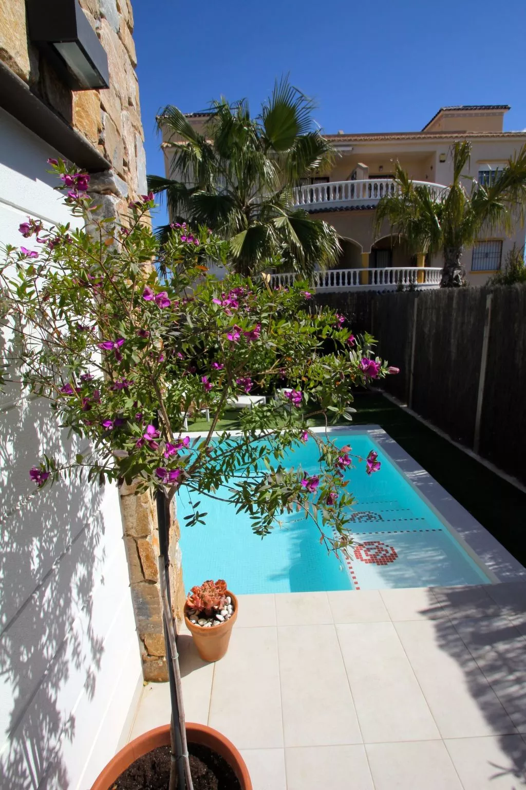 Mit Blick auf das Wasser-Image-tags.info