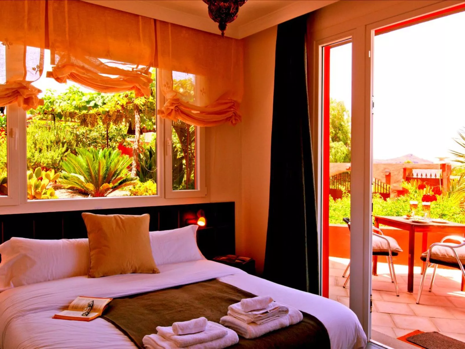 Finca mit Garten, Grill und Terrasse-Binnen