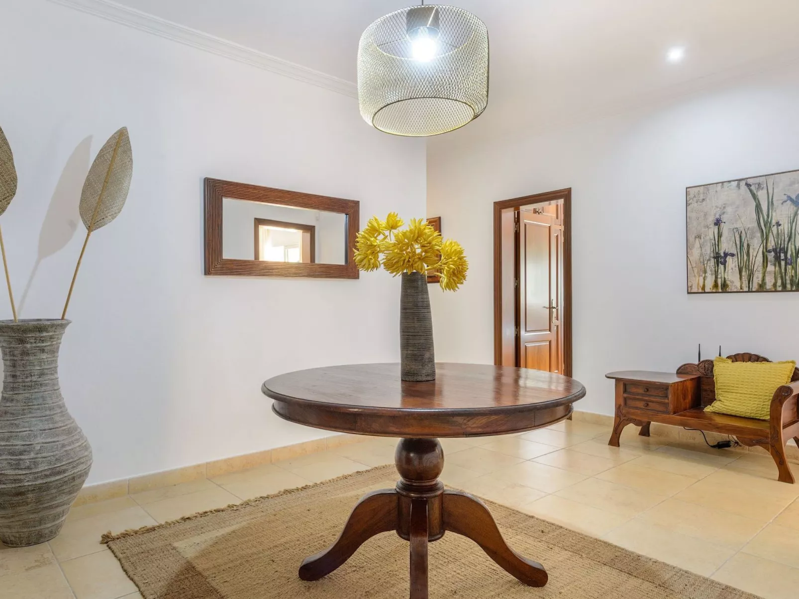 Schöne Villa Belvedere mit 4 Schlafzimmern, 3 Bädern, beheiztem Pool, zwei Whir-Binnen