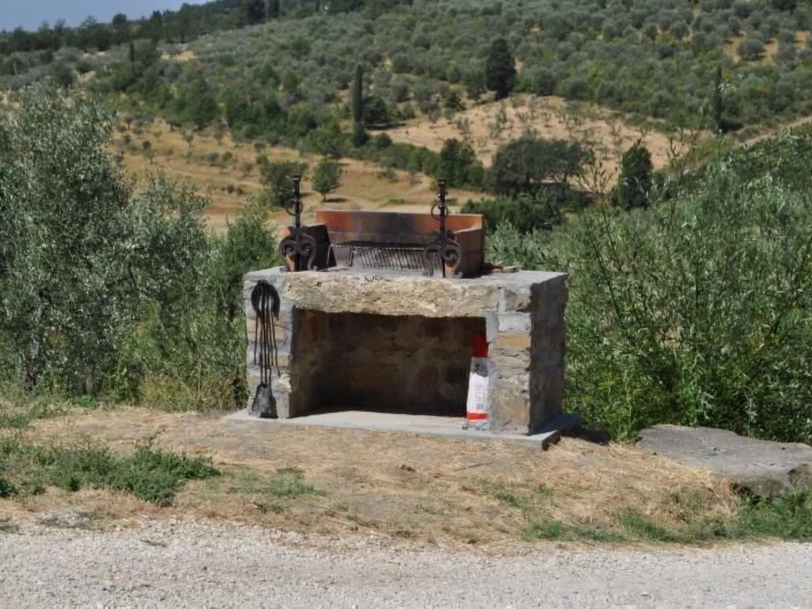 Wohnung Le Botti-Buiten