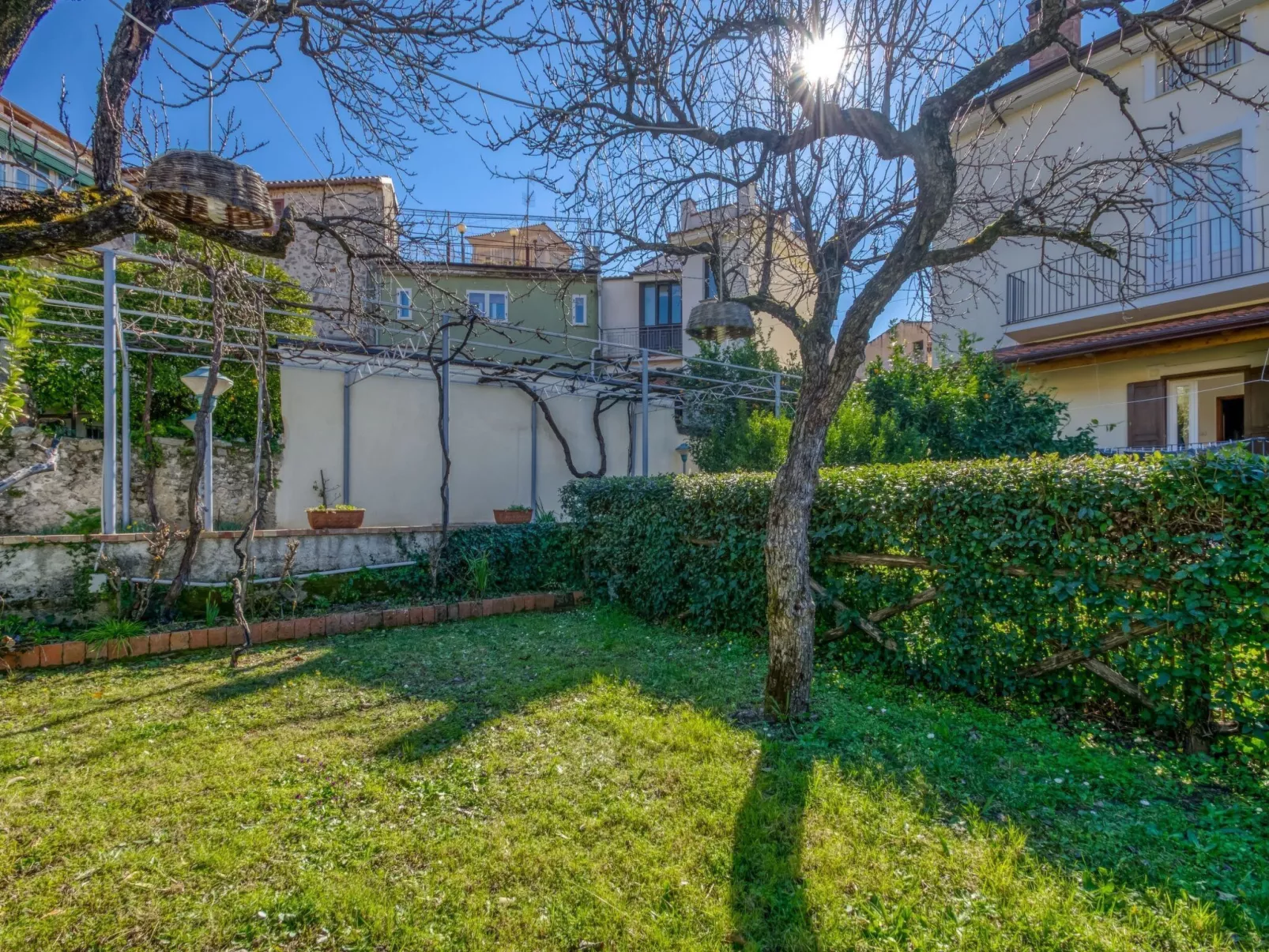 Il Vicolo - Zweizimmerwohnung im Zentrum von Ceraso mit Küche und Terrasse, bis-Buiten