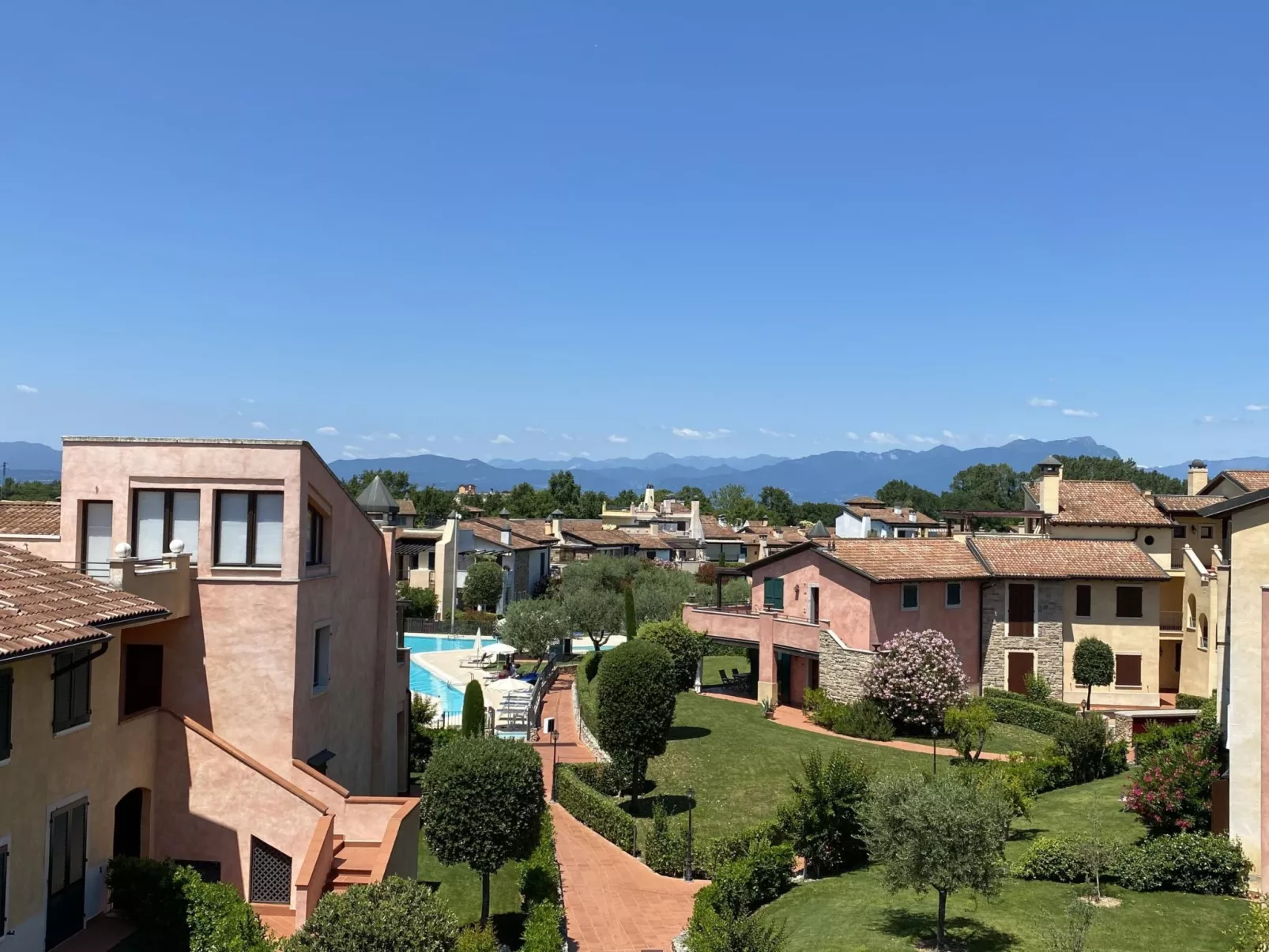 'Garda Resort Village-Image-tags.info