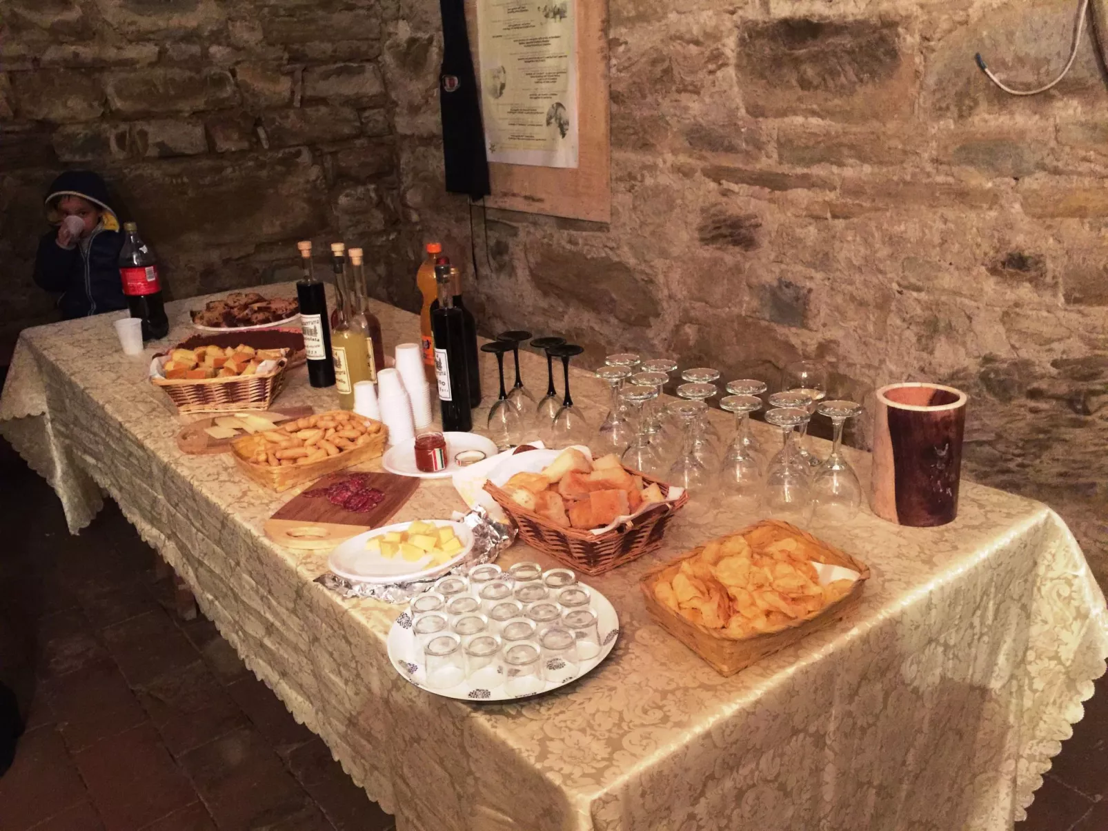 Unterkunft in einer Höhle mit Whirlpool-Image-tags.info