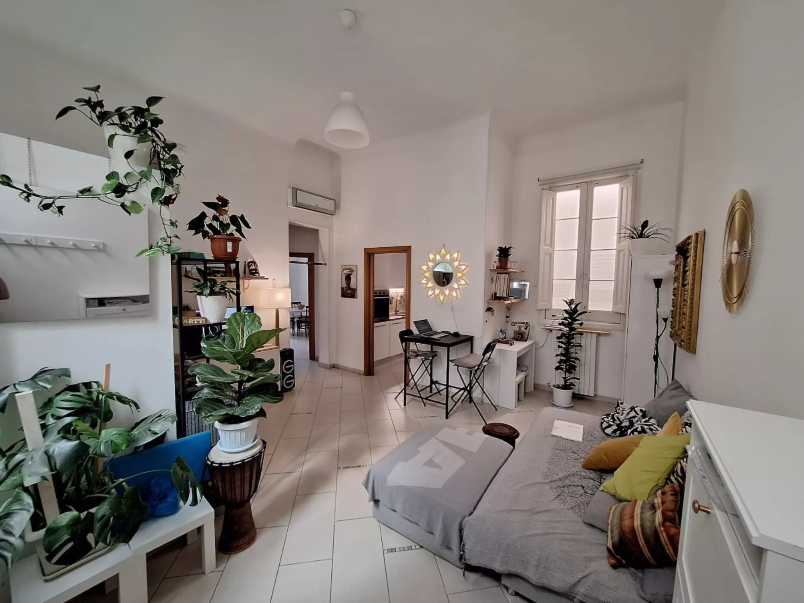 Touristenwohnheim "Via tanzi 27 bari"-Binnen