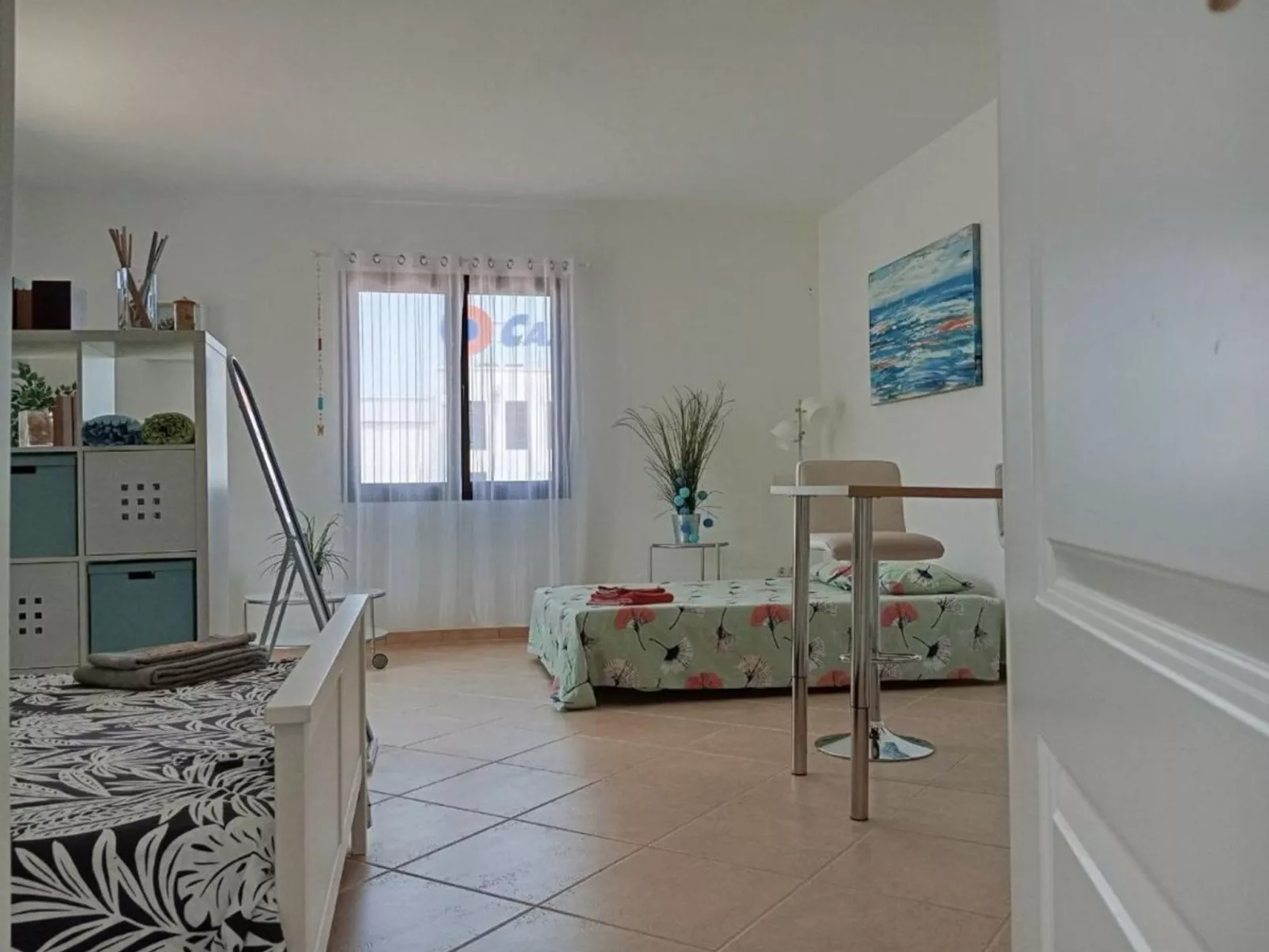 Wohnung mit Schwimmbad-Binnen