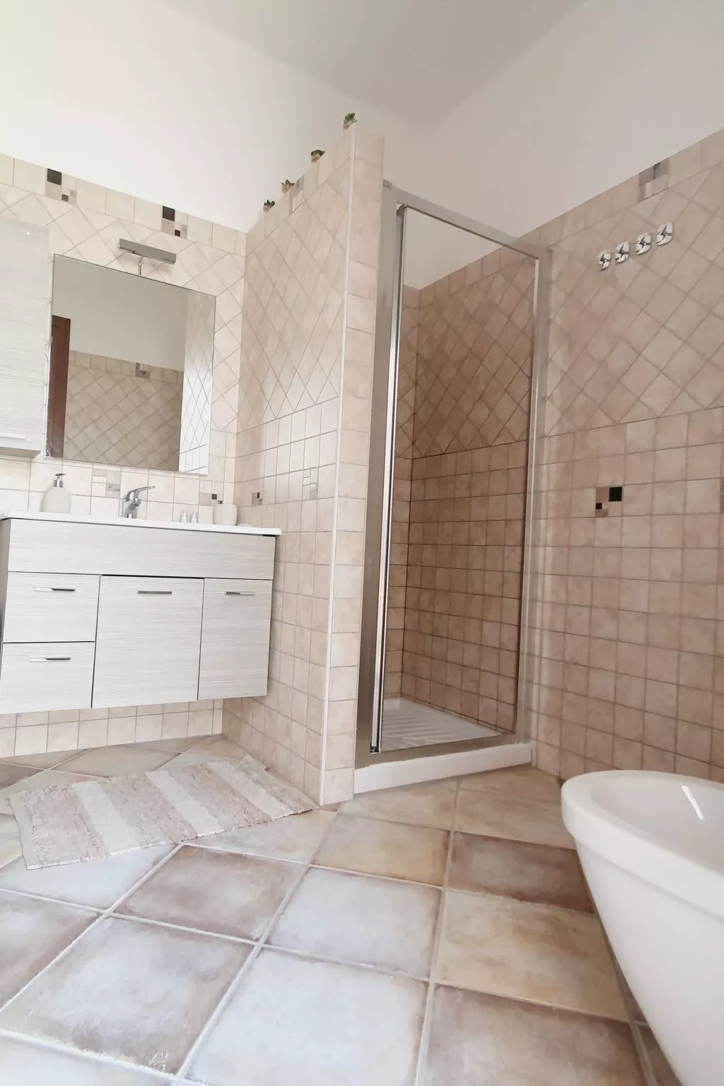 Elegantes Haus in der Nähe des Zentrums-Binnen