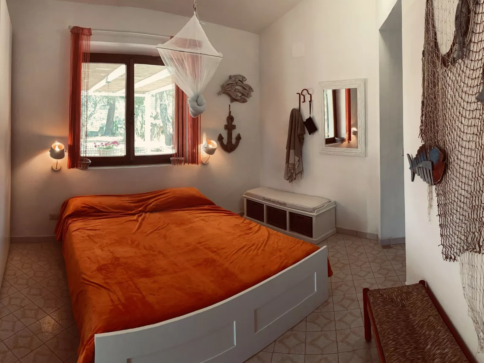 "Villa EnriMar" mit privatem Pool-Binnen