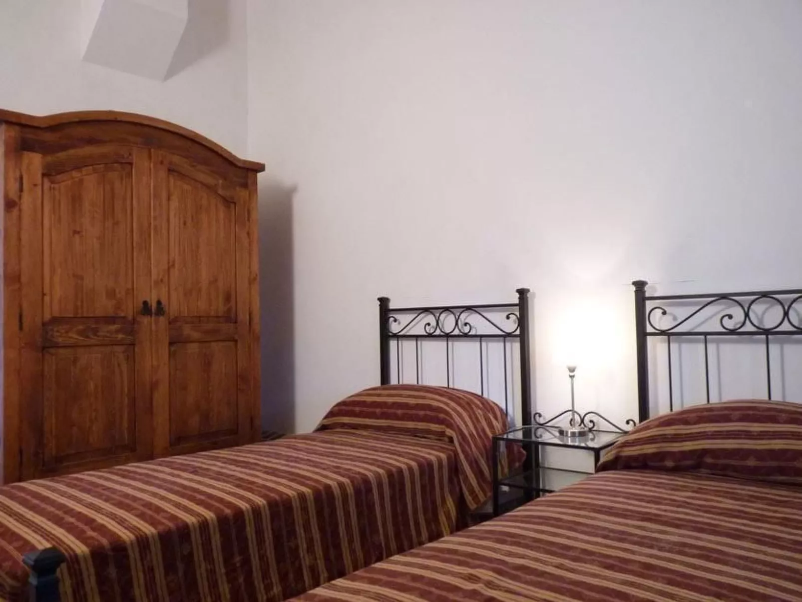 Dependance Giuseppa' Estate-Binnen