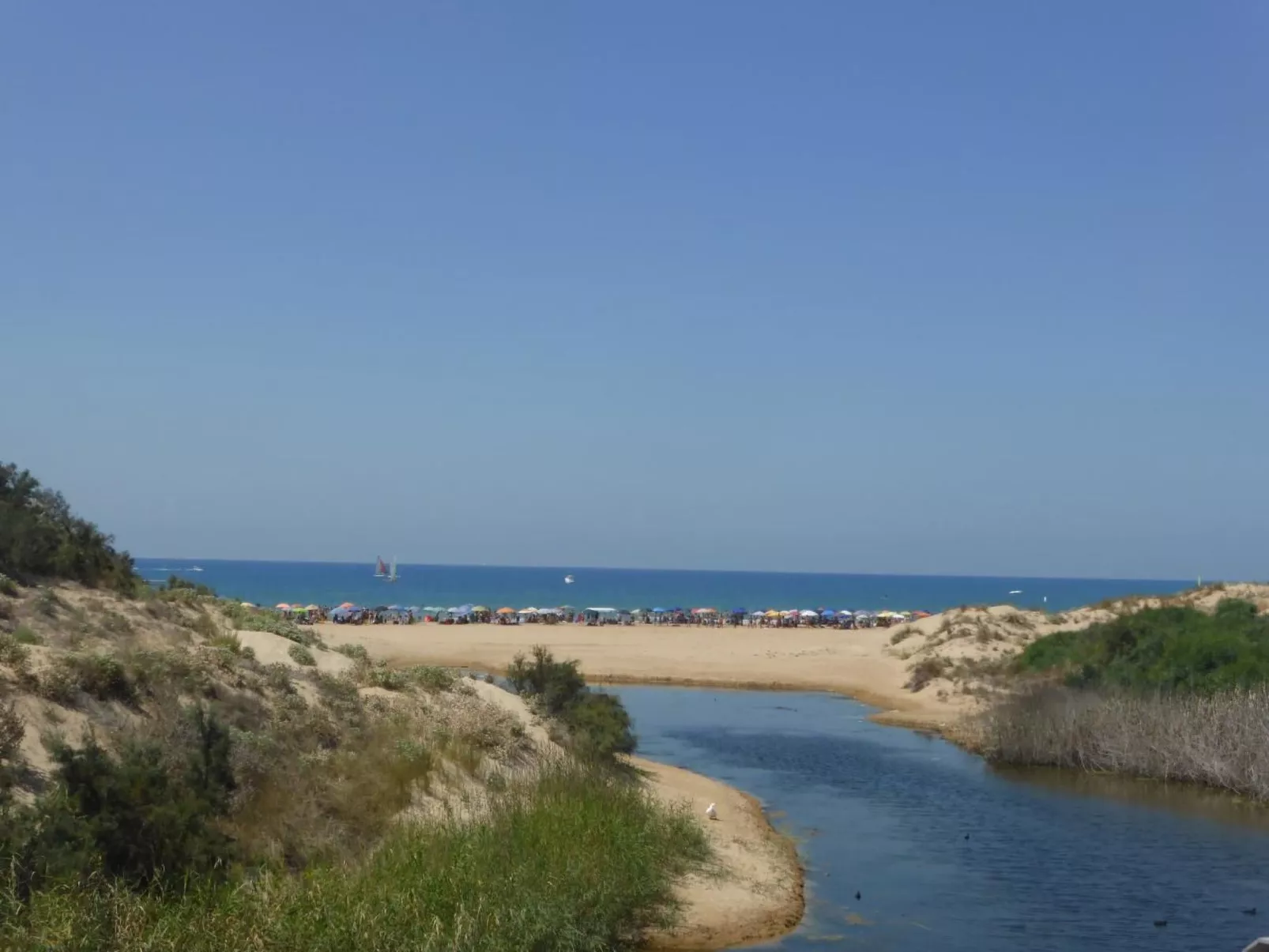 Schöner zentraler Bungalow direkt am Sandstrand auf Sizilien-Buiten